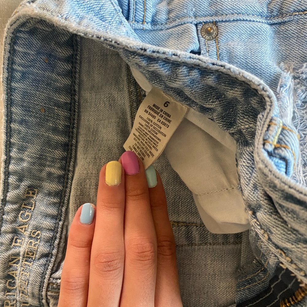 American Eagle Outfitters size 6 Jean shorts.